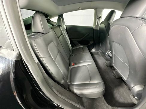 Used 2023 Tesla Model Y Long Range image 24