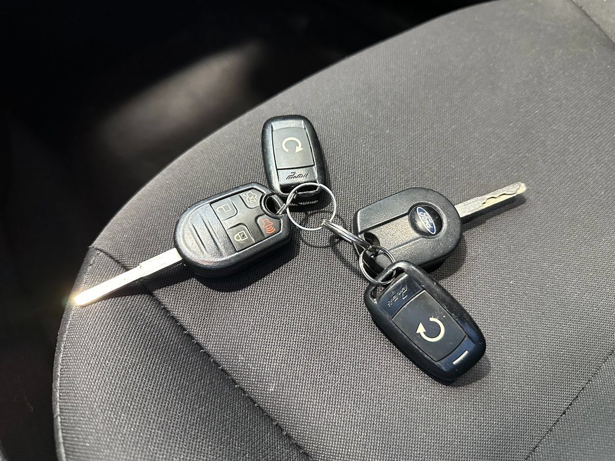 Used 2019 Ford Fiesta SE FWD image 38