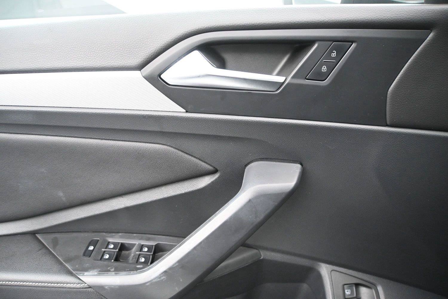 Used 2023 Volkswagen Jetta S FWD image 6