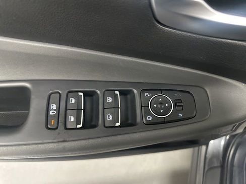 Used 2023 Hyundai Santa Fe SEL AWD/4WD image 9