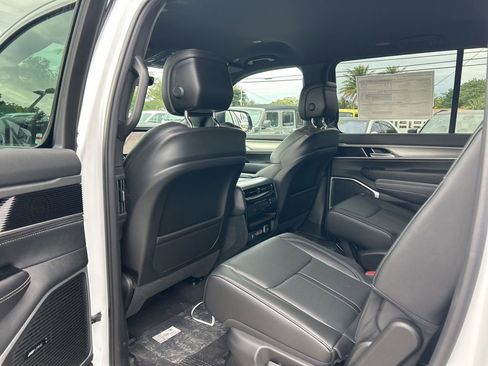 New 2026 Jeep Grand Wagoneer L 4WD image 34