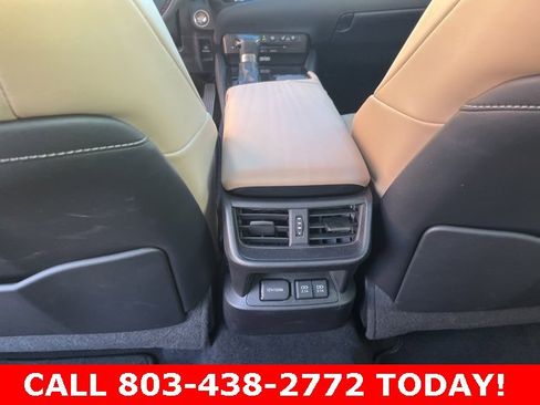 Used 2020 Lexus ES 350 Ultra Luxury image 17