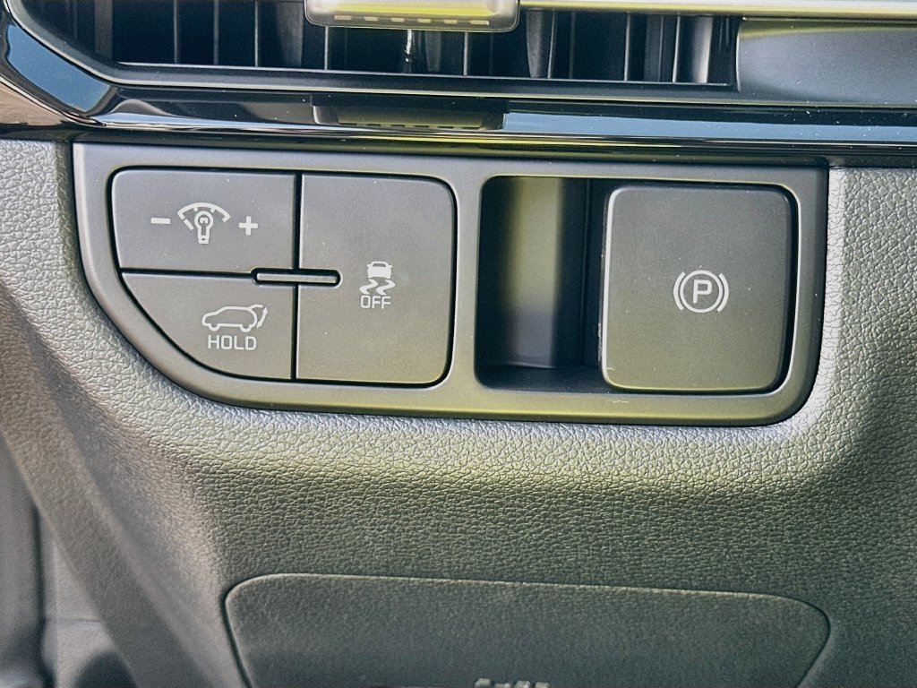New 2027 Kia Sportage SX FWD image 10