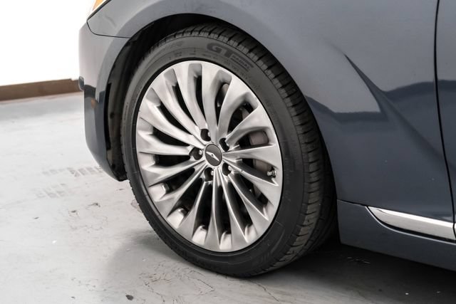 Used 2017 Genesis G90 3.3T Premium RWD image 58