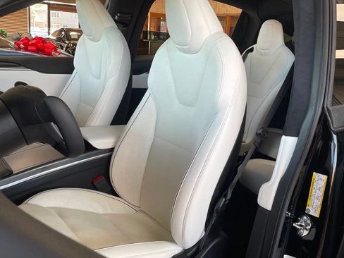 Used 2022 Tesla Model X Plaid AWD/4WD image 13
