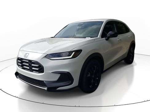 New 2027 Honda HR-V Sport image 3