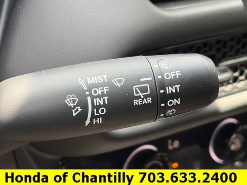 Certified 2024 Honda HR-V LX image 11