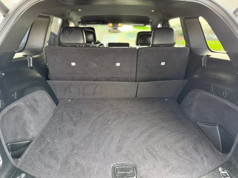 Used 2018 Jeep Grand Cherokee Limited RWD image 18