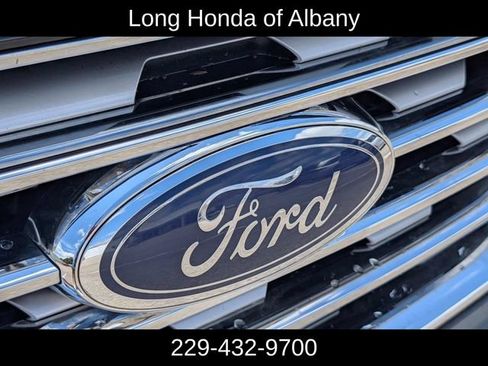 Used 2020 Ford Edge Titanium AWD/4WD image 4