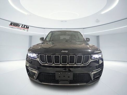 Used 2024 Jeep Grand Cherokee Limited 4xe image 7