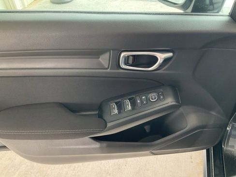 Certified 2025 Honda Civic Sport image 4