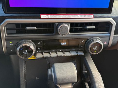 New 2026 Toyota 4Runner Hybrid TRD Off Road (Hybrid TR image 25