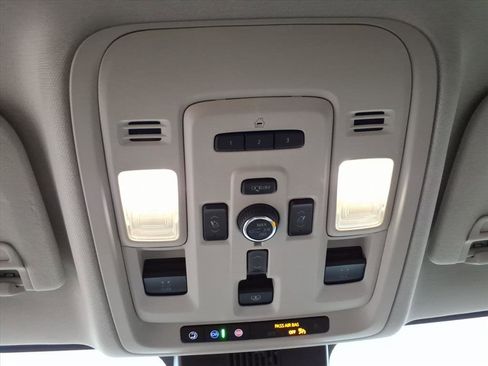 Certified 2023 GMC Yukon Denali image 17