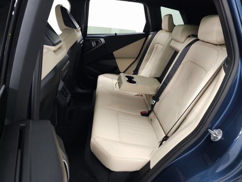 New 2026 BMW X3 xDrive30i w/ Convenience Package AWD/4WD image 28
