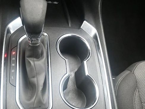 Used 2023 Chevrolet Traverse LT image 22