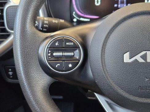 Used 2023 Kia Soul LX w/ Option Group 015 image 20