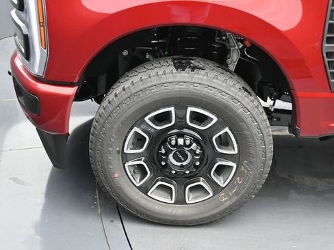 New 2026 Ford F250 Platinum image 10