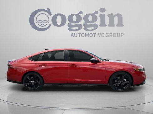 Certified 2024 Honda Accord Sport image 7