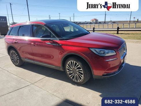 Used 2021 Lincoln Corsair Reserve w/ Equipment Group 201A image 4