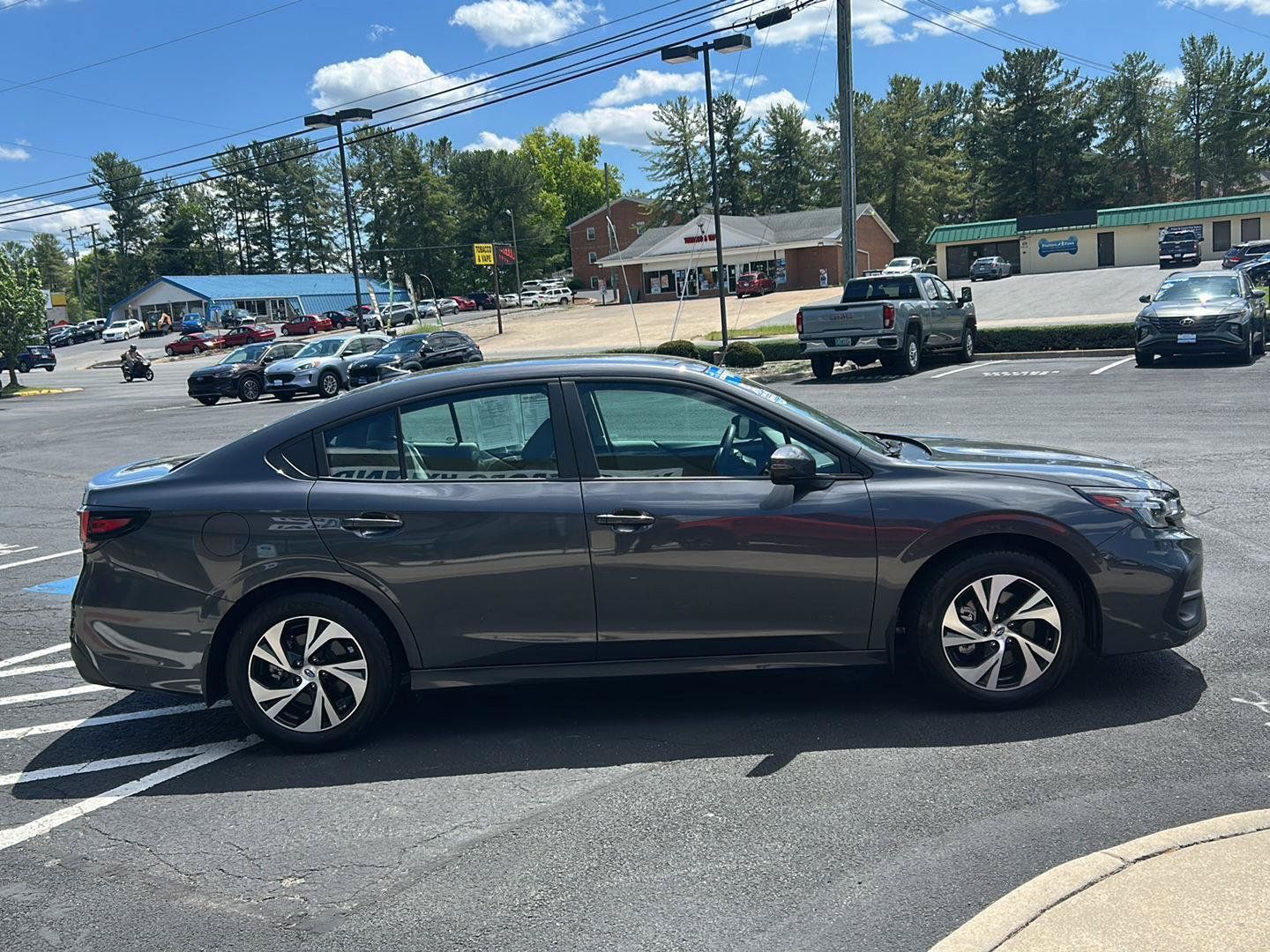 Used 2024 Subaru Legacy Premium AWD/4WD image 10