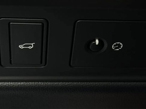 Used 2016 Land Rover Range Rover AWD/4WD image 45