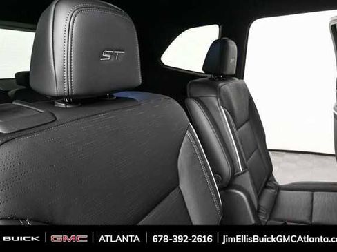 New 2026 Buick Enclave Sport Touring FWD image 21