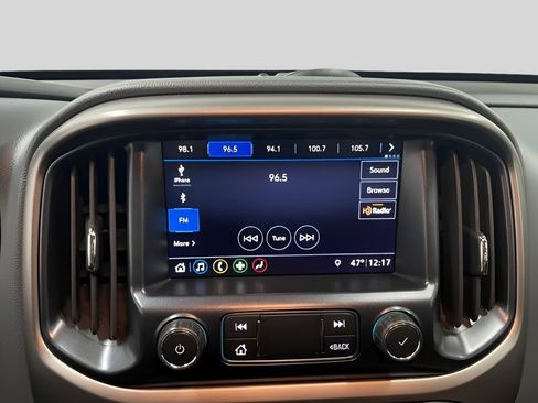 Used 2020 Chevrolet Colorado Z71 image 13