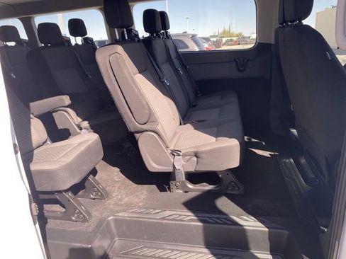 Used 2023 Ford Transit 350 XLT image 29