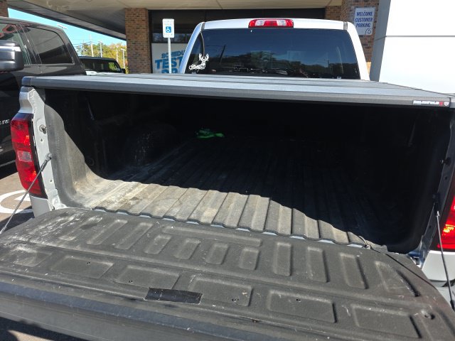 Used 2018 Chevrolet Silverado 1500 LT w/ All Star Edition AWD/4WD image 12