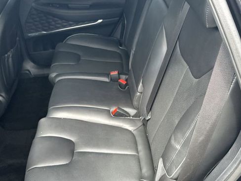 Used 2022 Hyundai Santa Fe Limited w/ Winter Weather Package FWD image 17