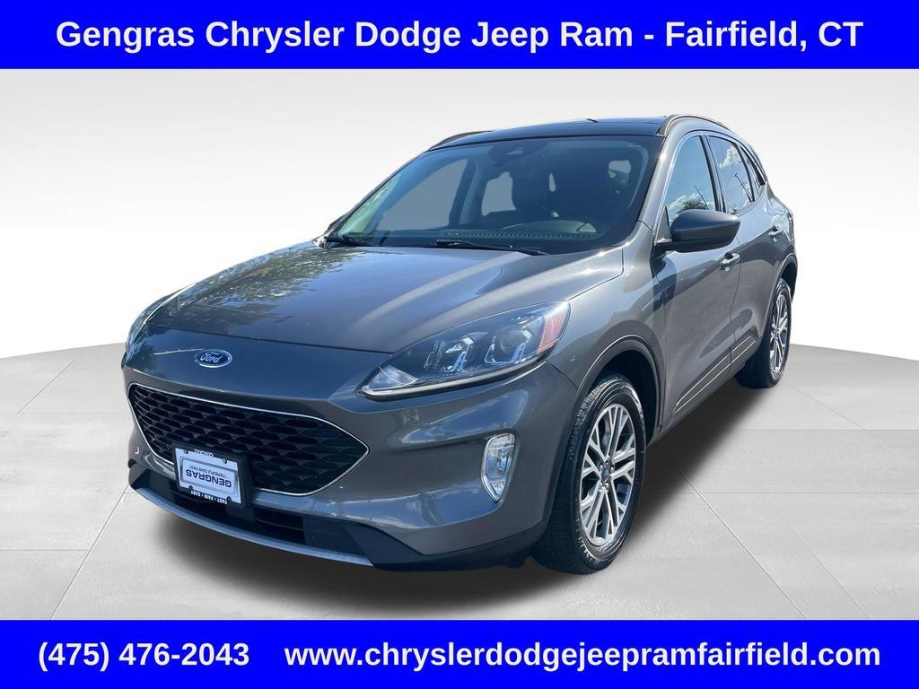 Used 2021 Ford Escape SEL w/ Technology Package AWD/4WD image 3