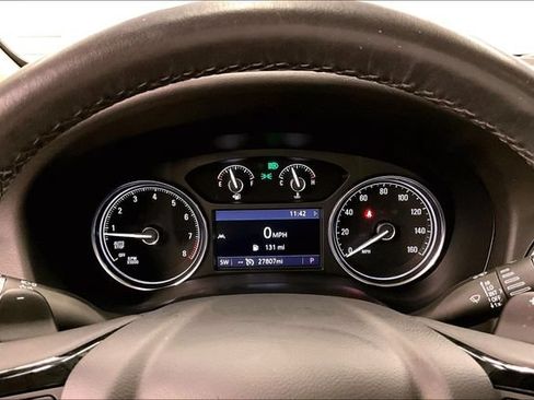 Used 2023 Buick Enclave Essence w/ Experience Buick Package FWD image 29