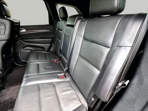 Used 2018 Jeep Grand Cherokee High Altitude RWD image 21