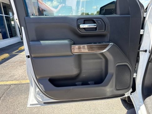 Used 2019 Chevrolet Silverado 1500 LT w/ All-Star Edition RWD image 12