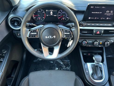 Used 2024 Kia Forte LXS image 16