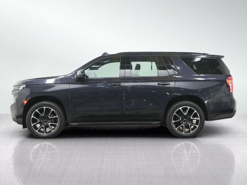 Used 2022 Chevrolet Tahoe RST w/ Luxury Package AWD/4WD image 2