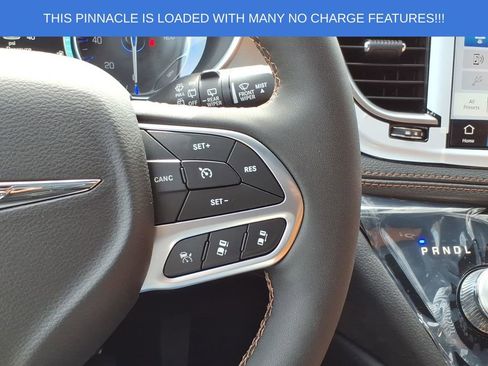 New 2026 Chrysler Pacifica Pinnacle image 20