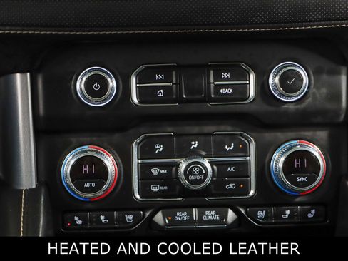 Used 2023 GMC Yukon SLT image 20