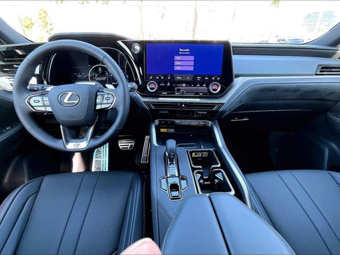 New 2026 Lexus TX 500h AWD image 5
