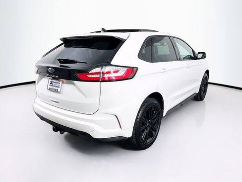 Used 2022 Ford Edge ST-Line w/ Class II Trailer Tow Package image 7