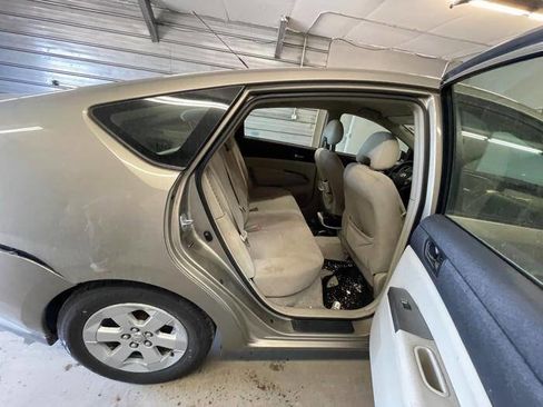 Used 2006 Toyota Prius FWD image 28