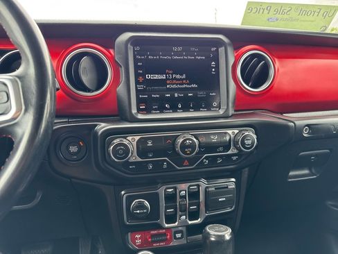 Used 2020 Jeep Wrangler Unlimited Rubicon w/ Dual Top Group image 20