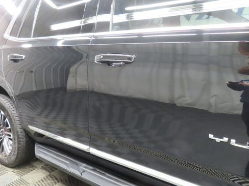 Used 2026 GMC Yukon Elevation AWD/4WD image 35