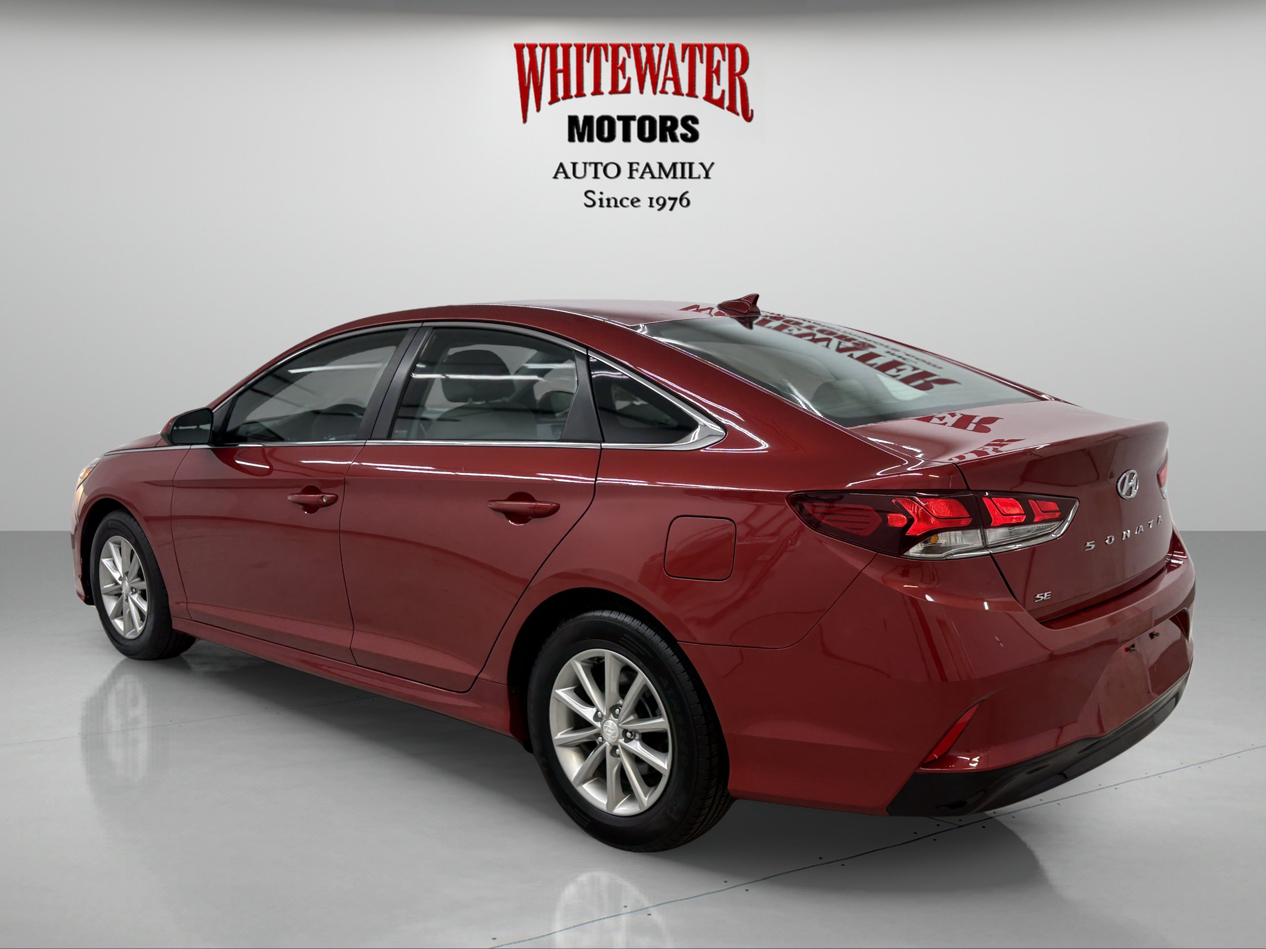 Used 2019 Hyundai Sonata SE FWD image 2