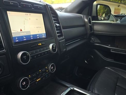 Used 2021 Ford Expedition Limited RWD image 32