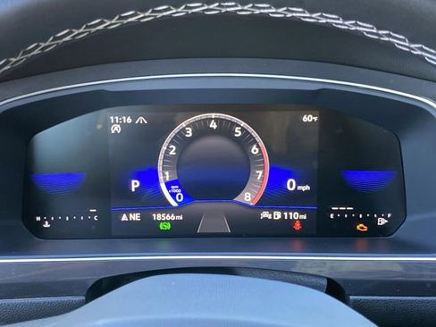 Used 2023 Volkswagen Tiguan SE image 16