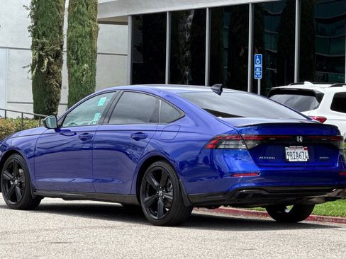 Certified 2025 Honda Accord Sport image 6