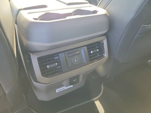 New 2026 Ford F450 Platinum w/ Platinum Plus Package image 12