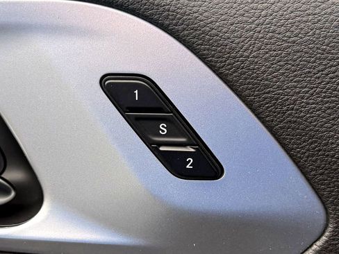 New 2026 Chrysler Pacifica Limited image 13