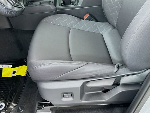 Used 2025 Toyota Tacoma SR image 20